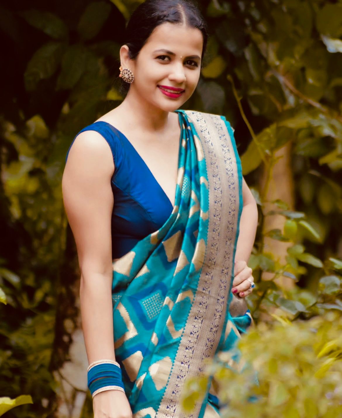 Banarasi Soft Silk Saree With Gold Zari Work