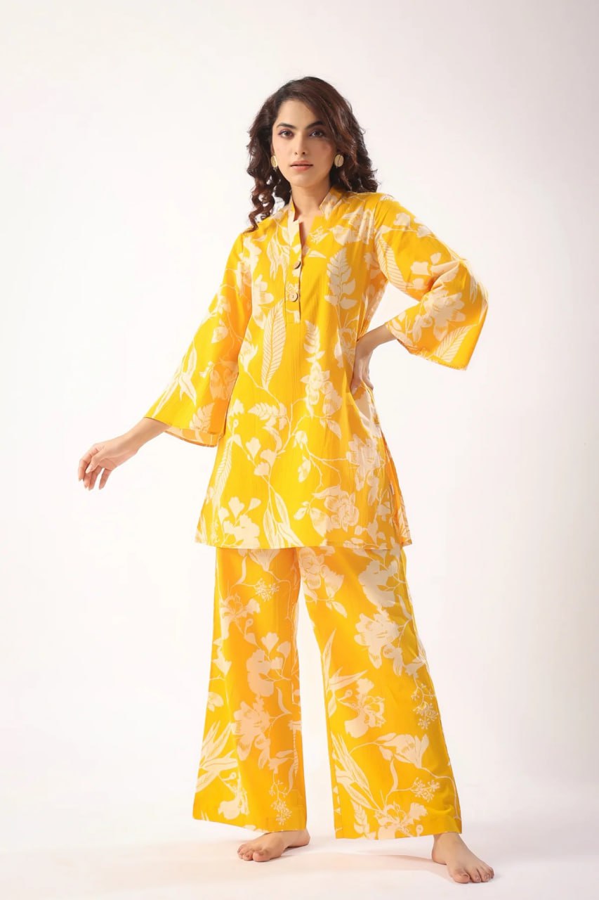 Pure Muslin Comfortable Printed Co-Ord Set with Bell Sleeve